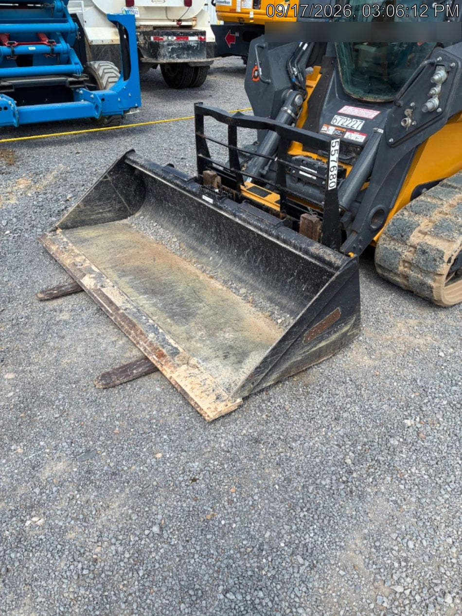 2025 ARROW MATERIAL HANDLING F5100CB - 72"