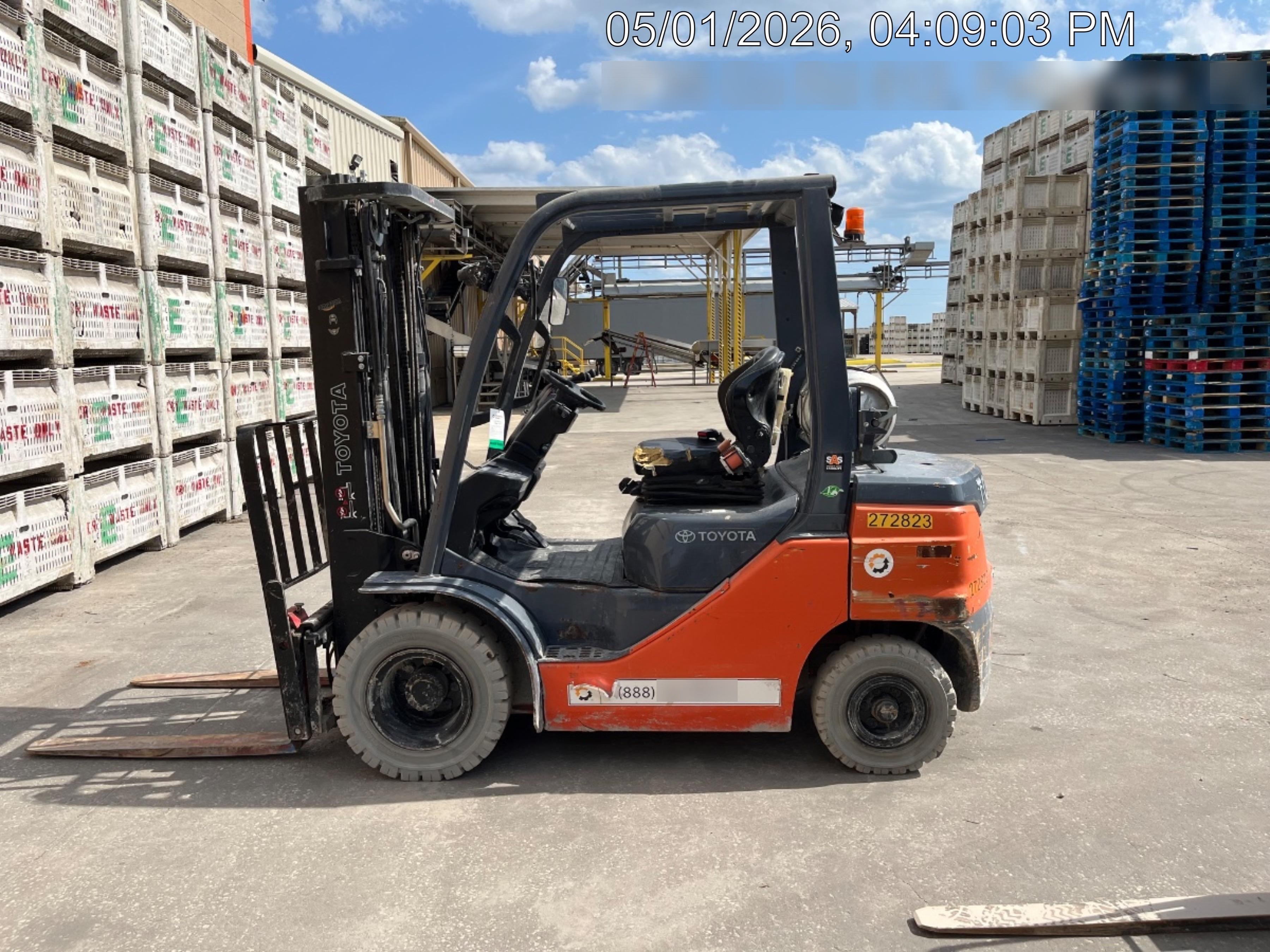 2022 TOYOTA 50-8FGU25