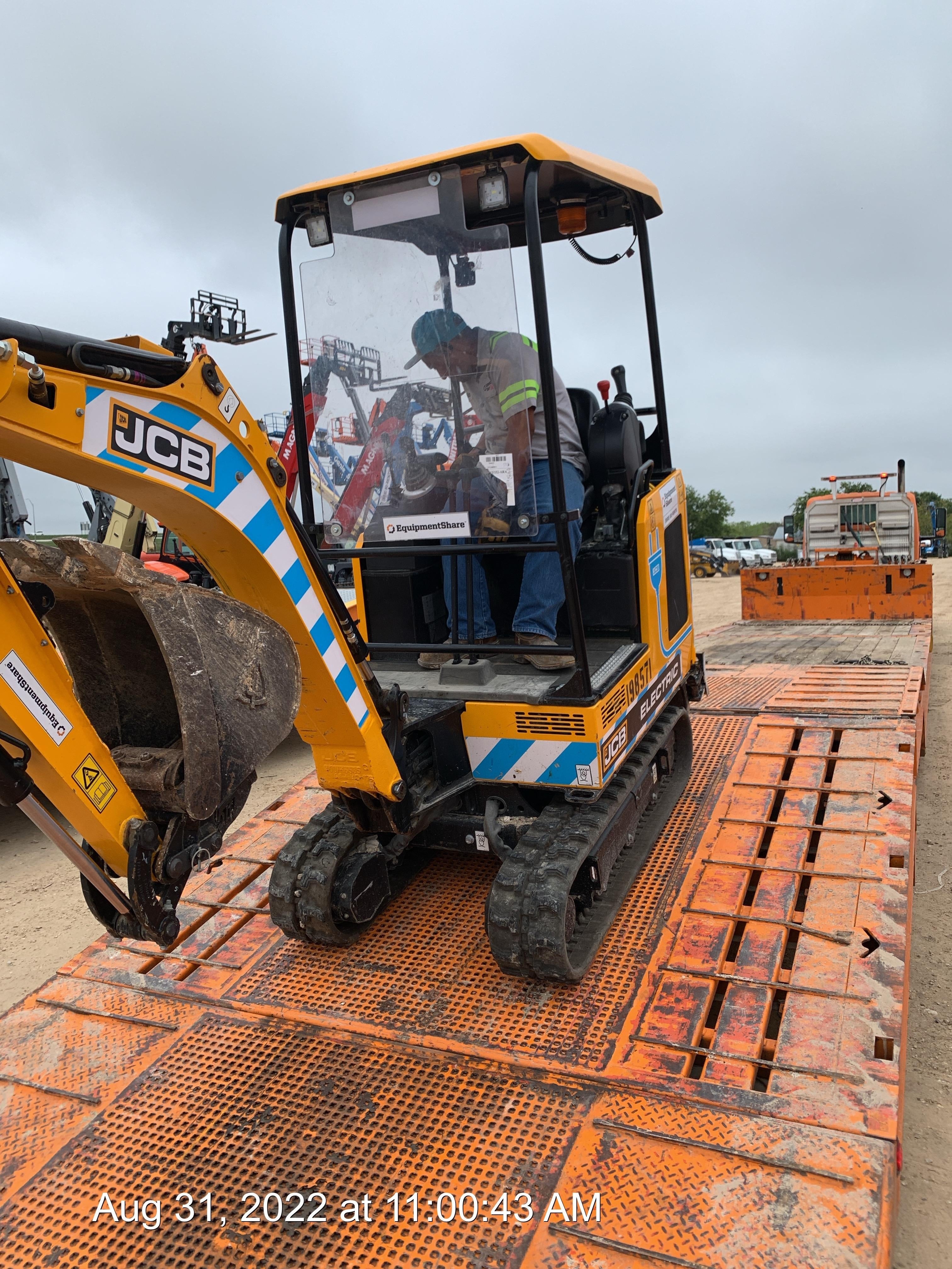 2021 JCB 19C-1E