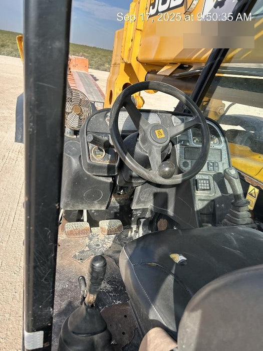 2020 JCB 512-56 Canopy, 74 HP, Solid Tires, STD Worklight, Beacon, Aux Hydraulics, Lifting Eye, Backup Alarm w/66" Carriage, 60" Forks