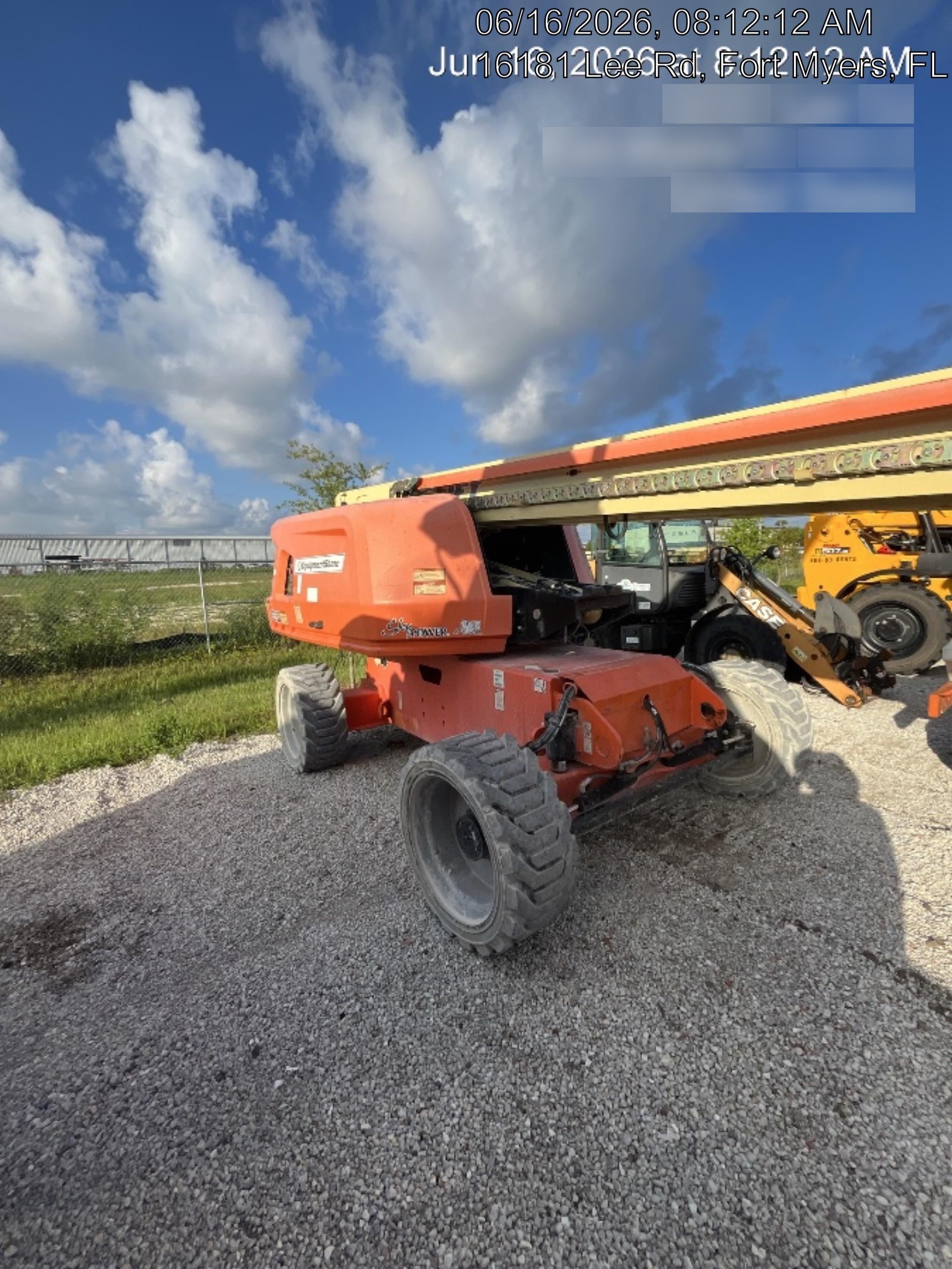 2020 JLG 660SJ