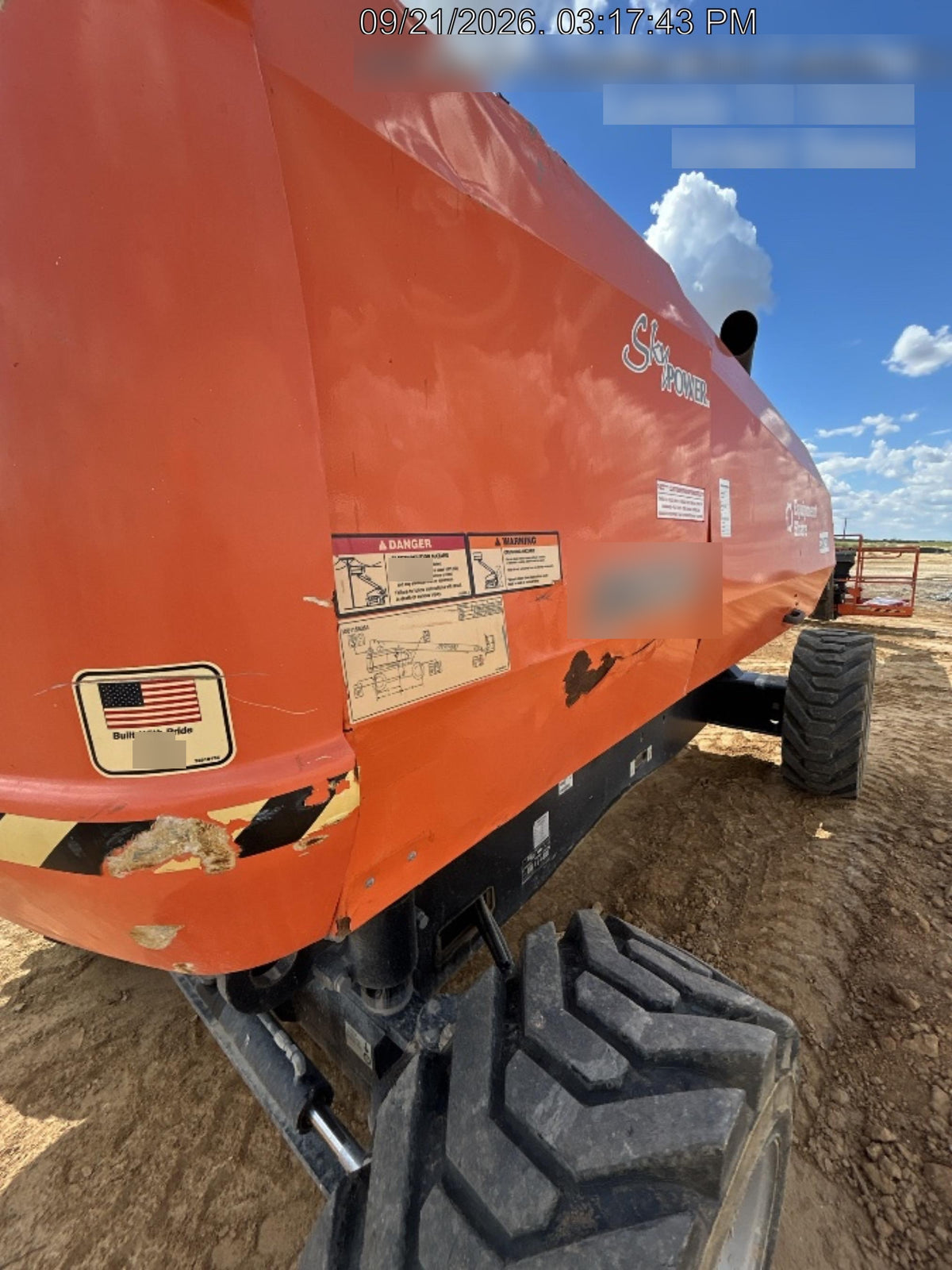2023 JLG 860SJ