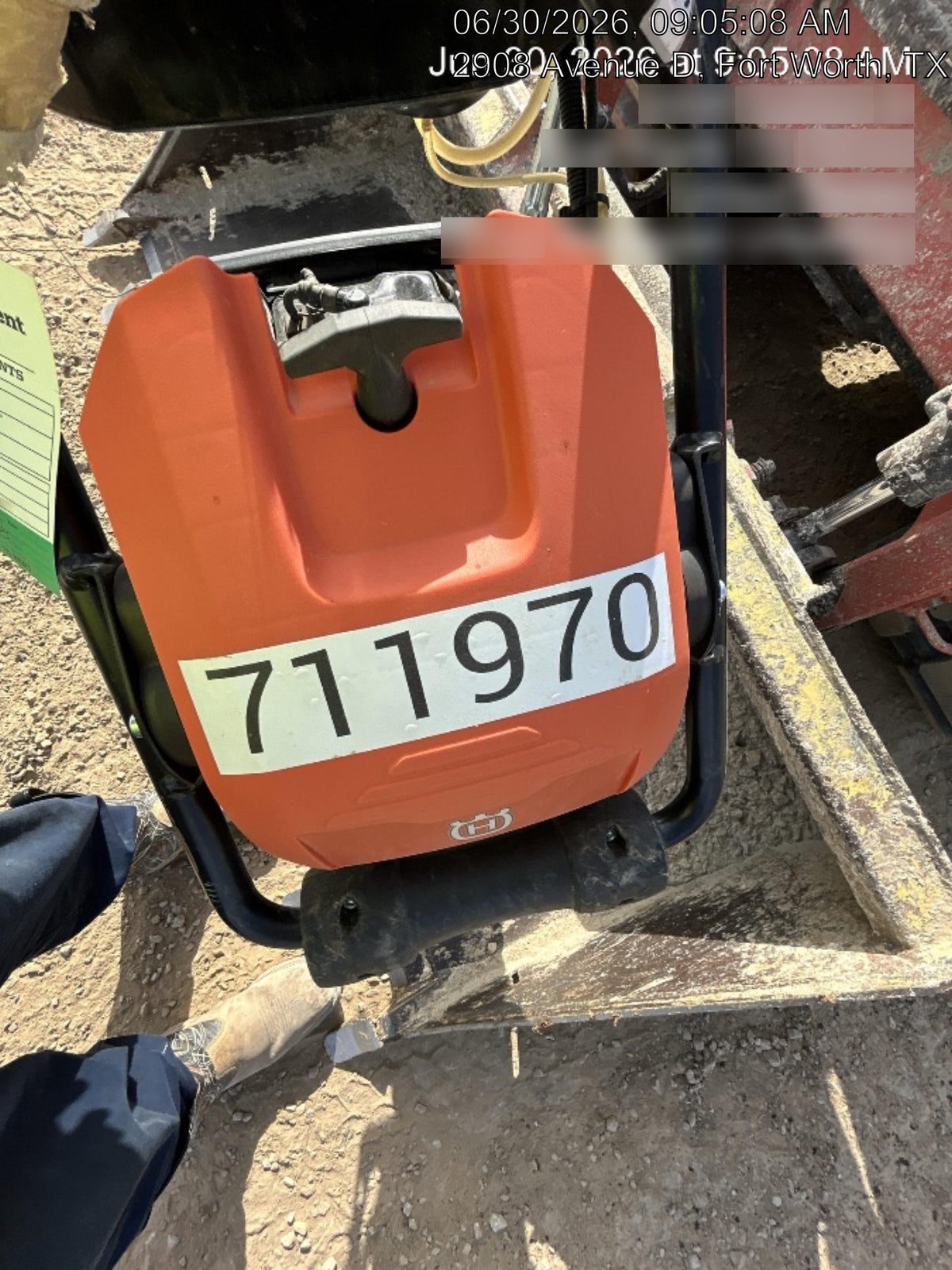2026 HUSQVARNA LT6005