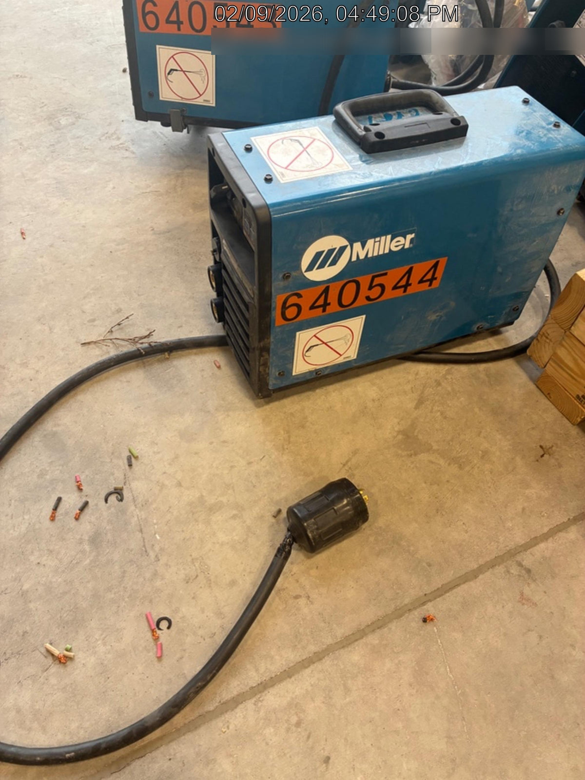 2025 MILLER ELECTRIC CST-282