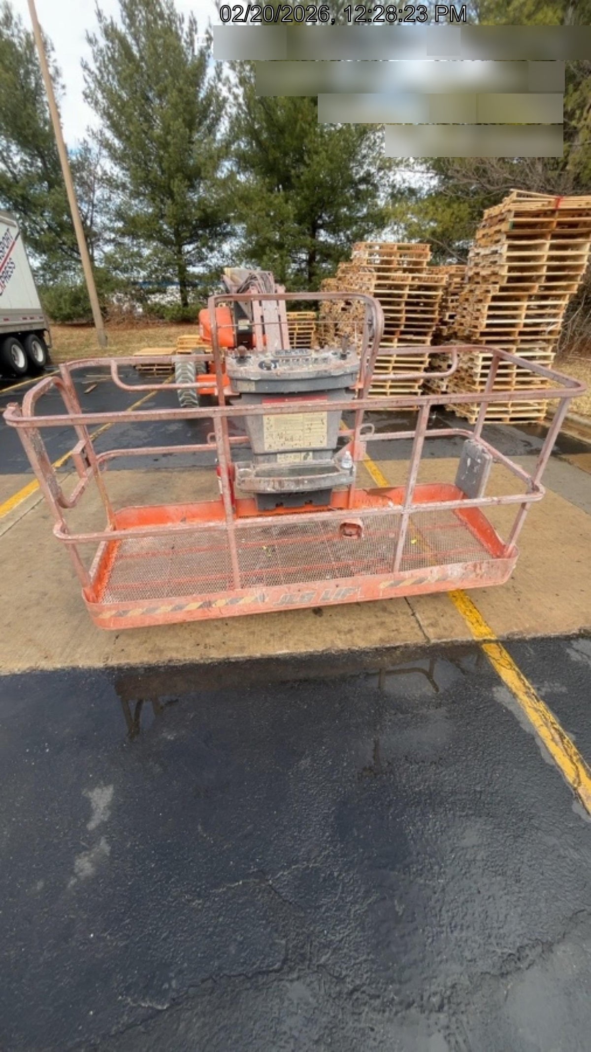 2022 JLG EC600SJ