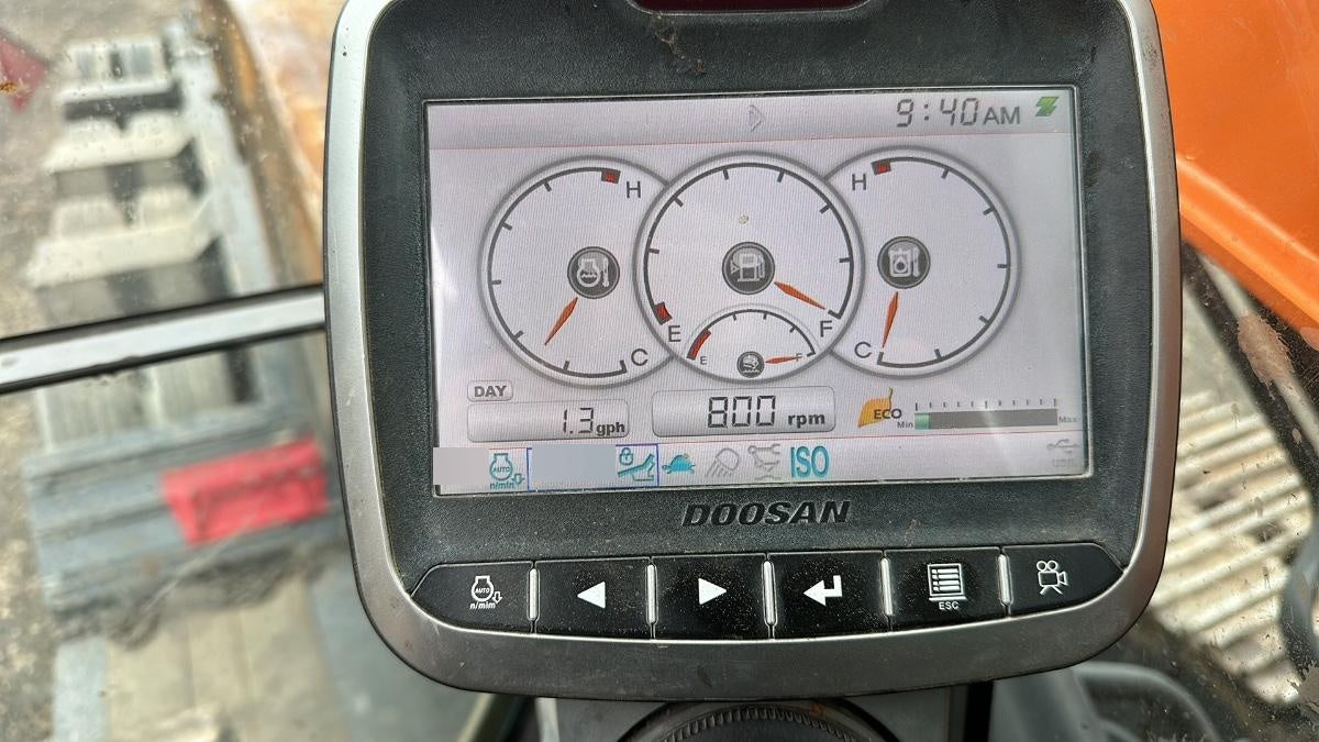 2021 DOOSAN DX225LC-5