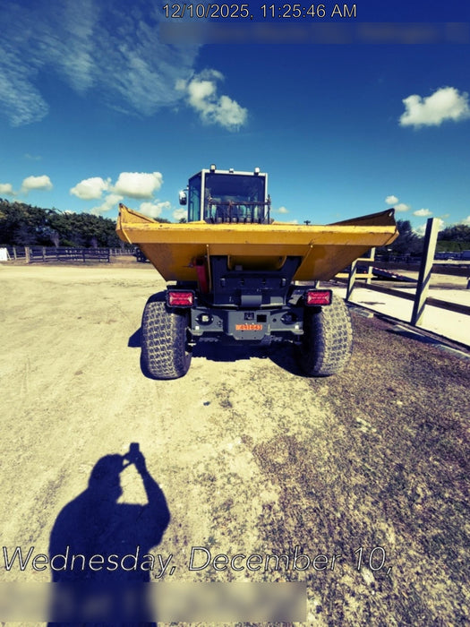 2025 WACKER NEUSON DV605 Cab Turf Tires