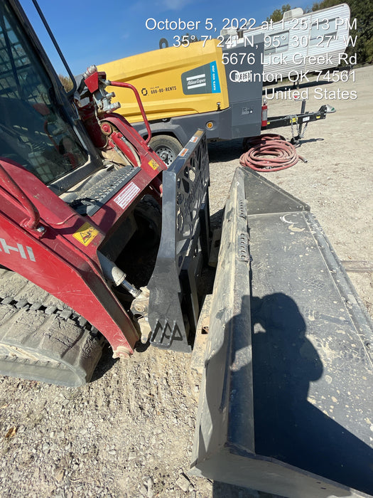 2020 PALADIN 72" Skid Steer Forks
