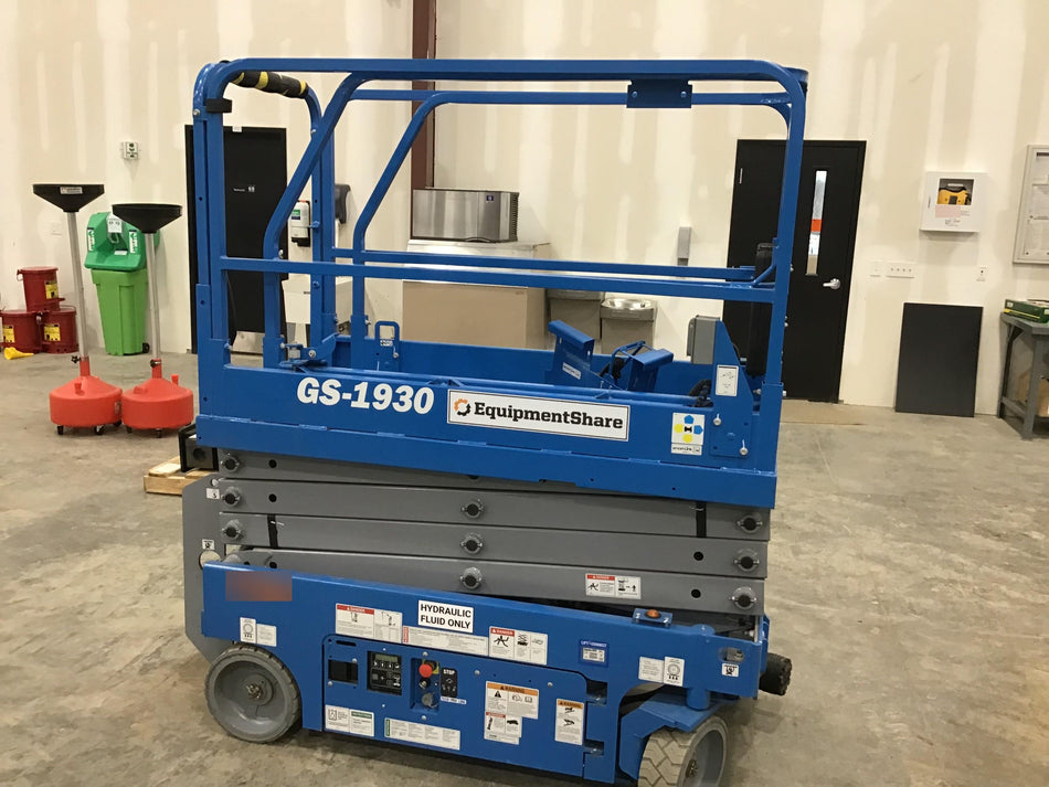 2019 Genie GS-1930 Fixed Rails with Chain Entry