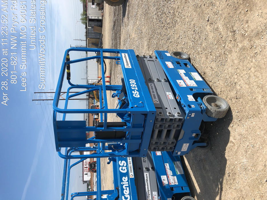 2019 Genie GS-1930 Fixed rails with chain Entry