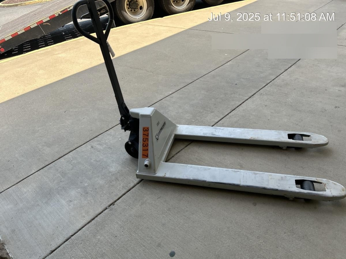 2023 STRONGWAY 4400 lb Pallet Jack