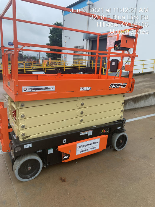 2021 JLG R3246