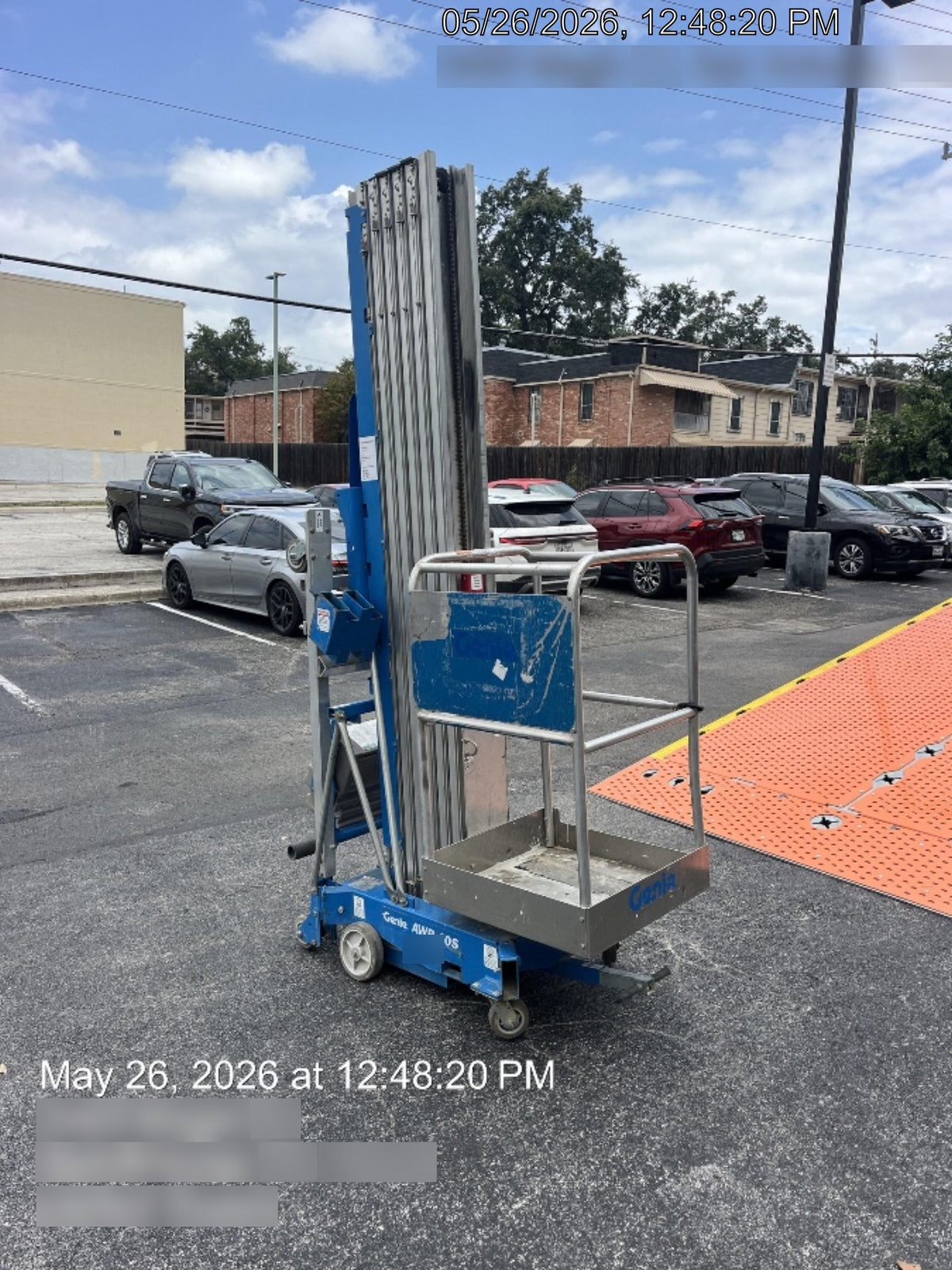 2019 GENIE AWP-40S