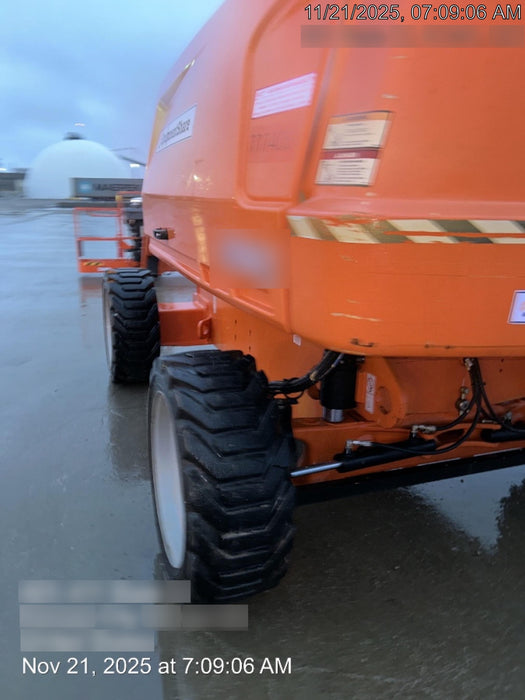 2020 JLG 660SJ