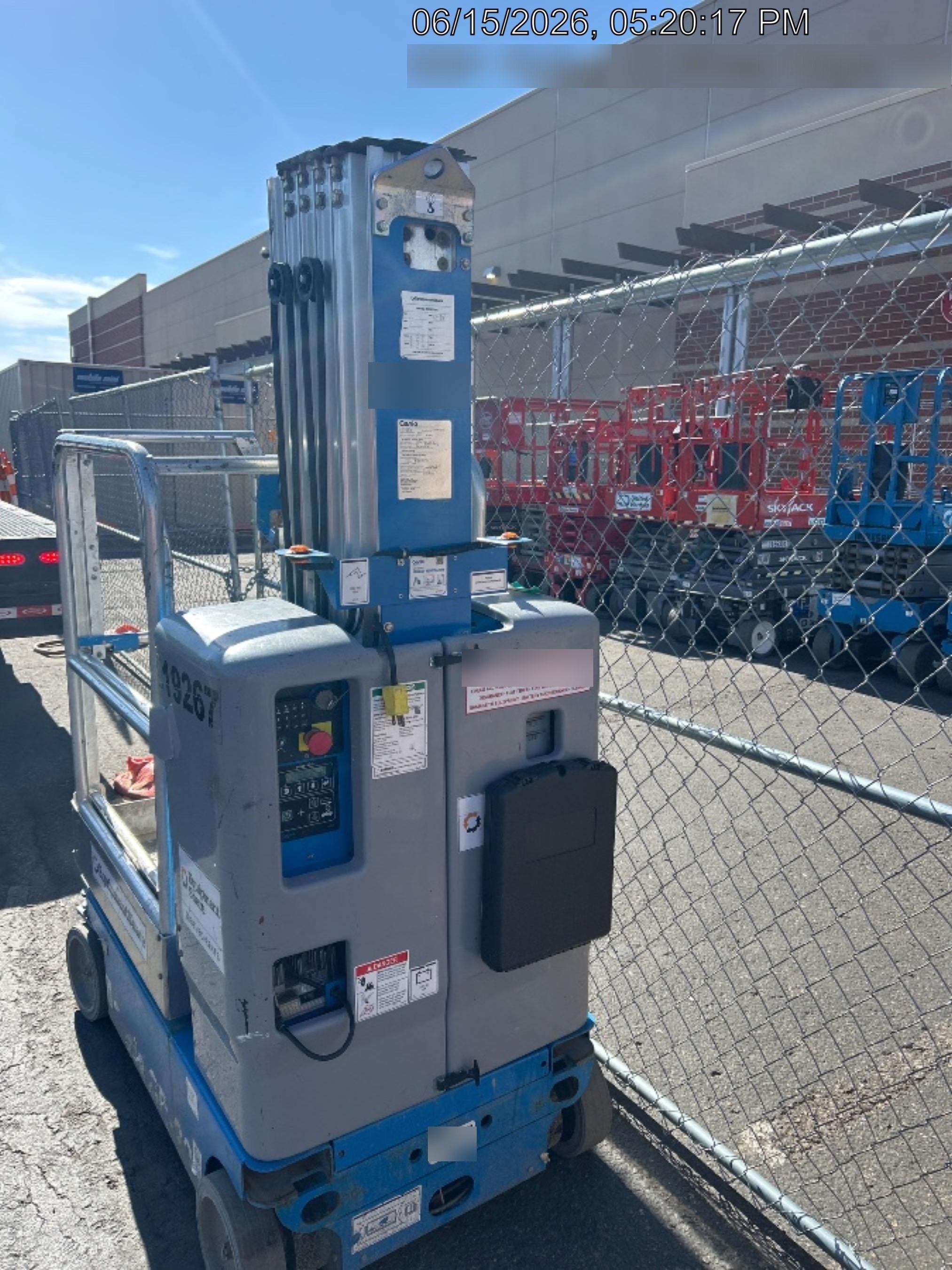 2018 GENIE GR-20