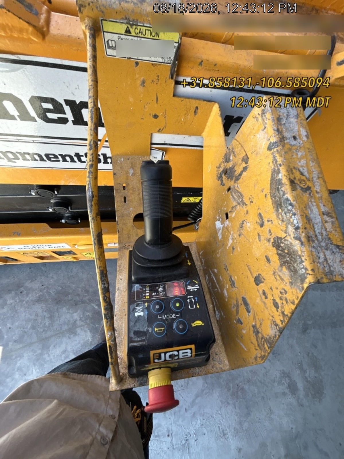 2023 JCB S2632E