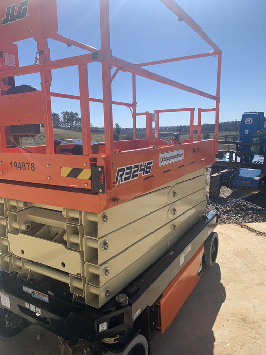 2021 JLG R3246