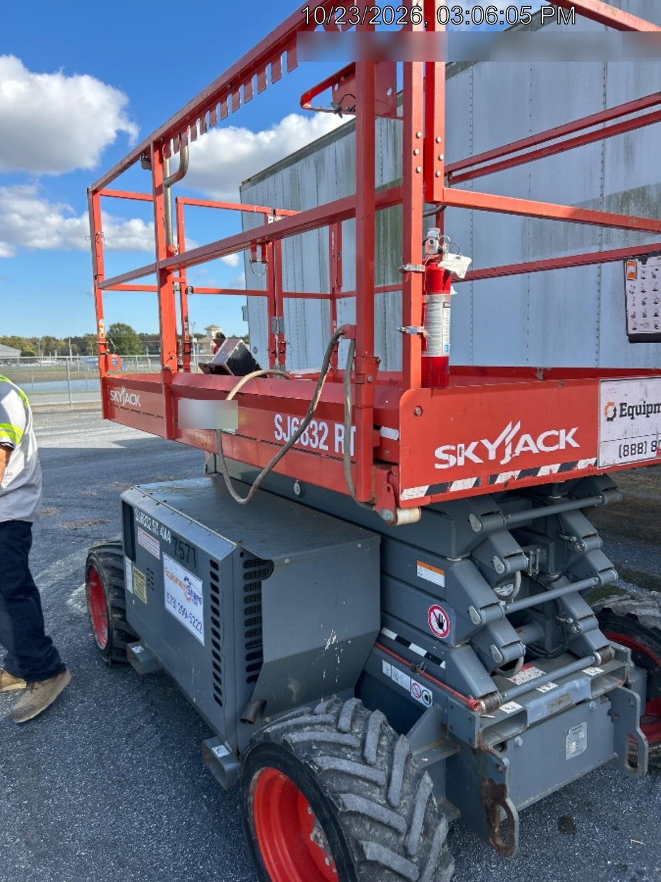 2018 SKYJACK SJ6832 RT