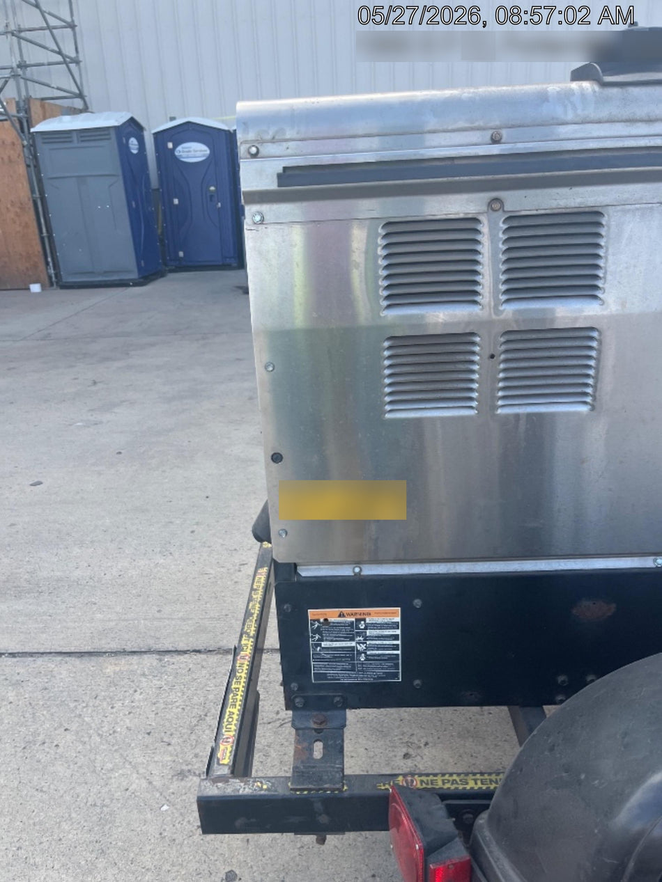 2019 Lincoln Electric Vantage 322 Welder Ready-Pak 3, Two wheel trailer, Fender and Light kit, Cable Rack