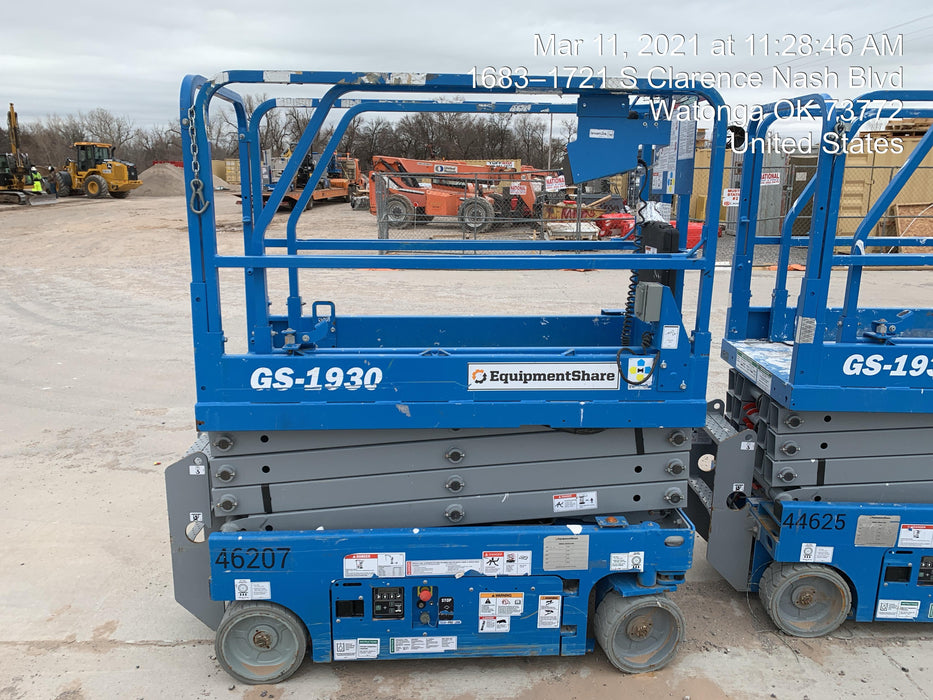 2019 Genie GS-1930 Fixed rails with chain Entry