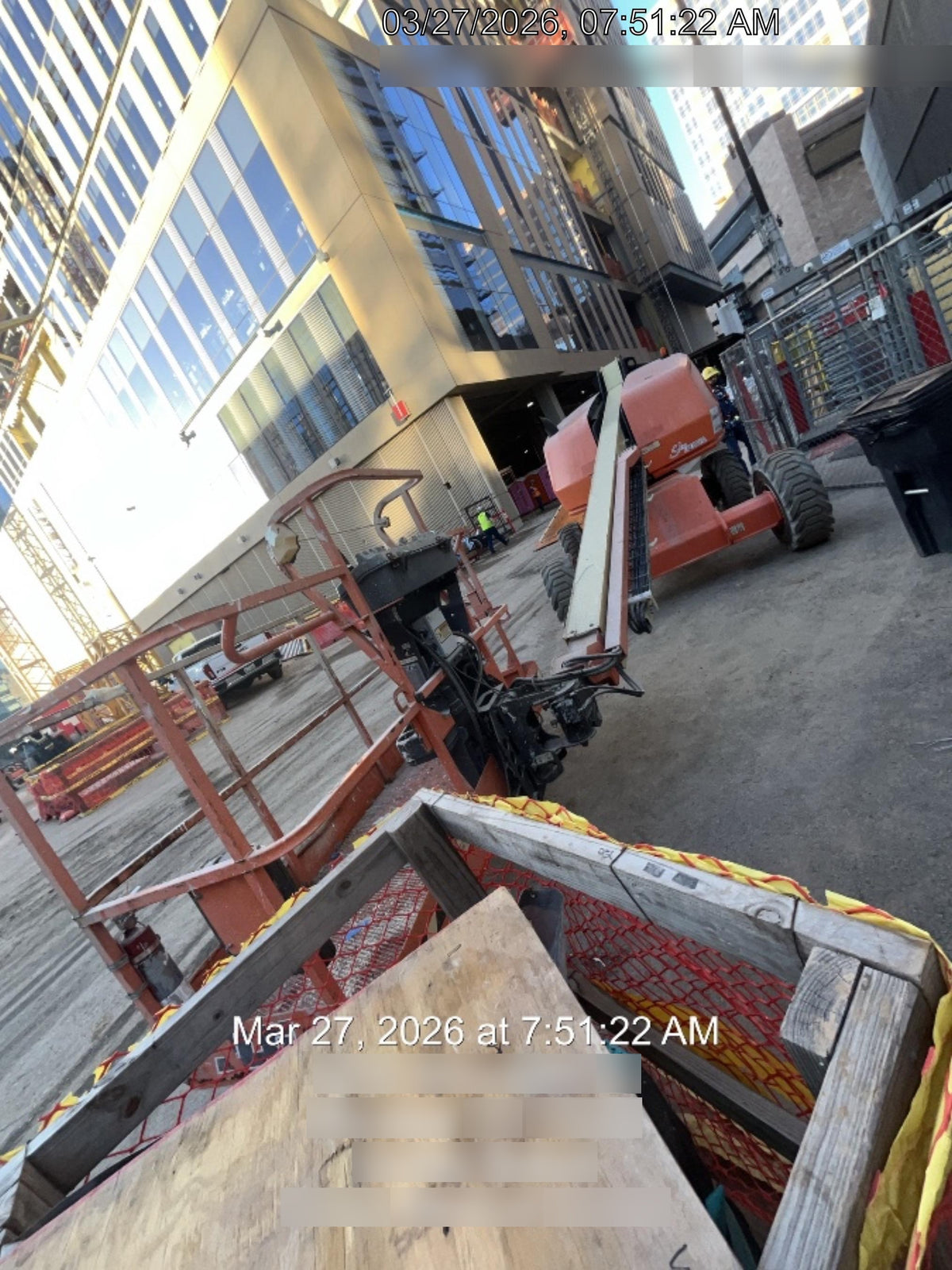 2021 JLG 400S