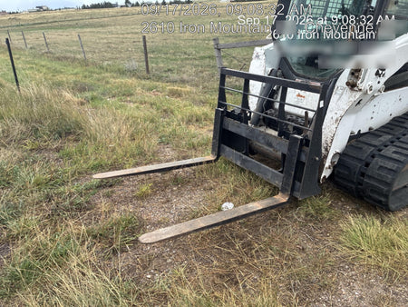 2025 ARROW MATERIAL HANDLING 48" Pallet Forks - Arrow