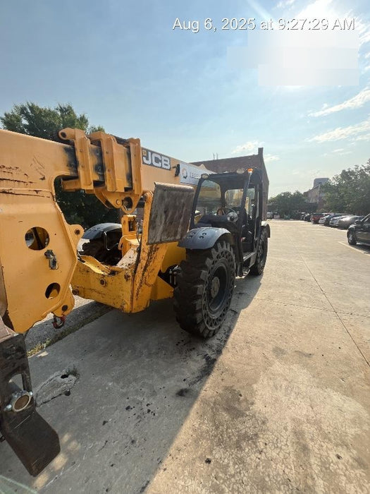 2019 JCB 512-56