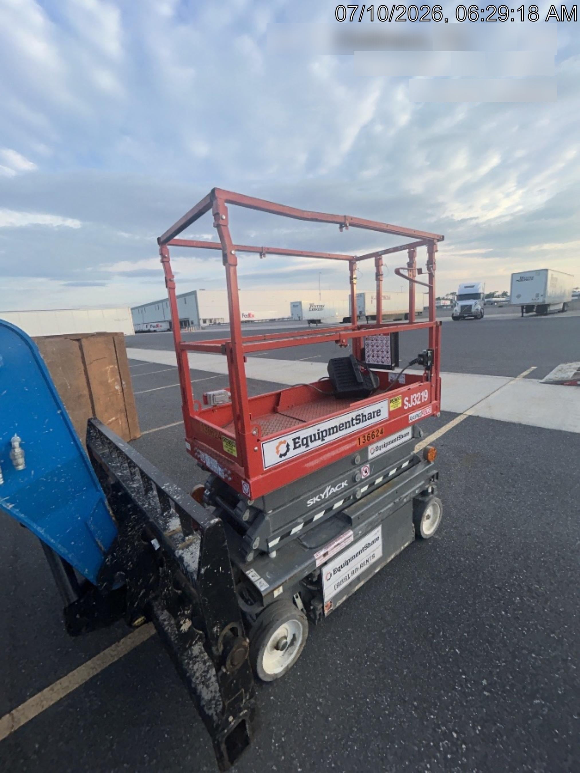 2021 SKYJACK SJ3219
