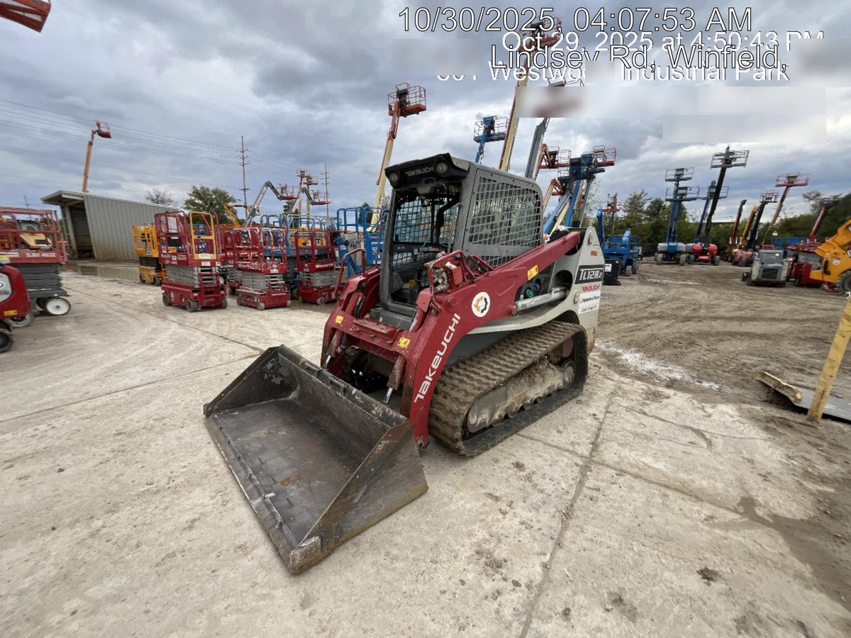 2019 Takeuchi TL12R-2 Cab/Heat/Air w/Auxiliary Hydraulics, 2 Speed, Hydraulic QC 80" Smooth Bucket, 48" Pallet Forks