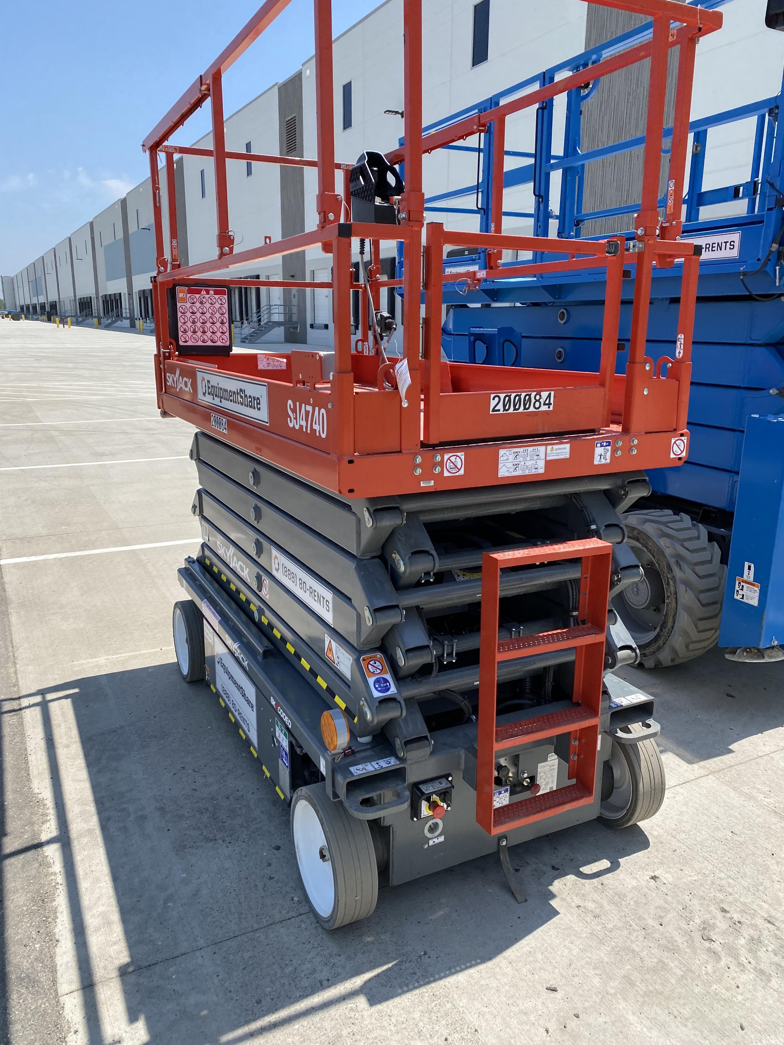 2021 SKYJACK SJ4740