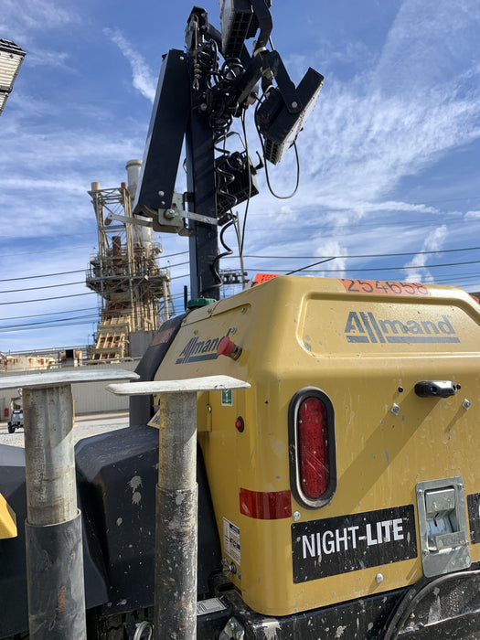 2022 Allmand NLV3GR (4) LED Light Fixture 350W, 23' Vertical Mast, 3kW Prime, Towable, ES Decals, T3