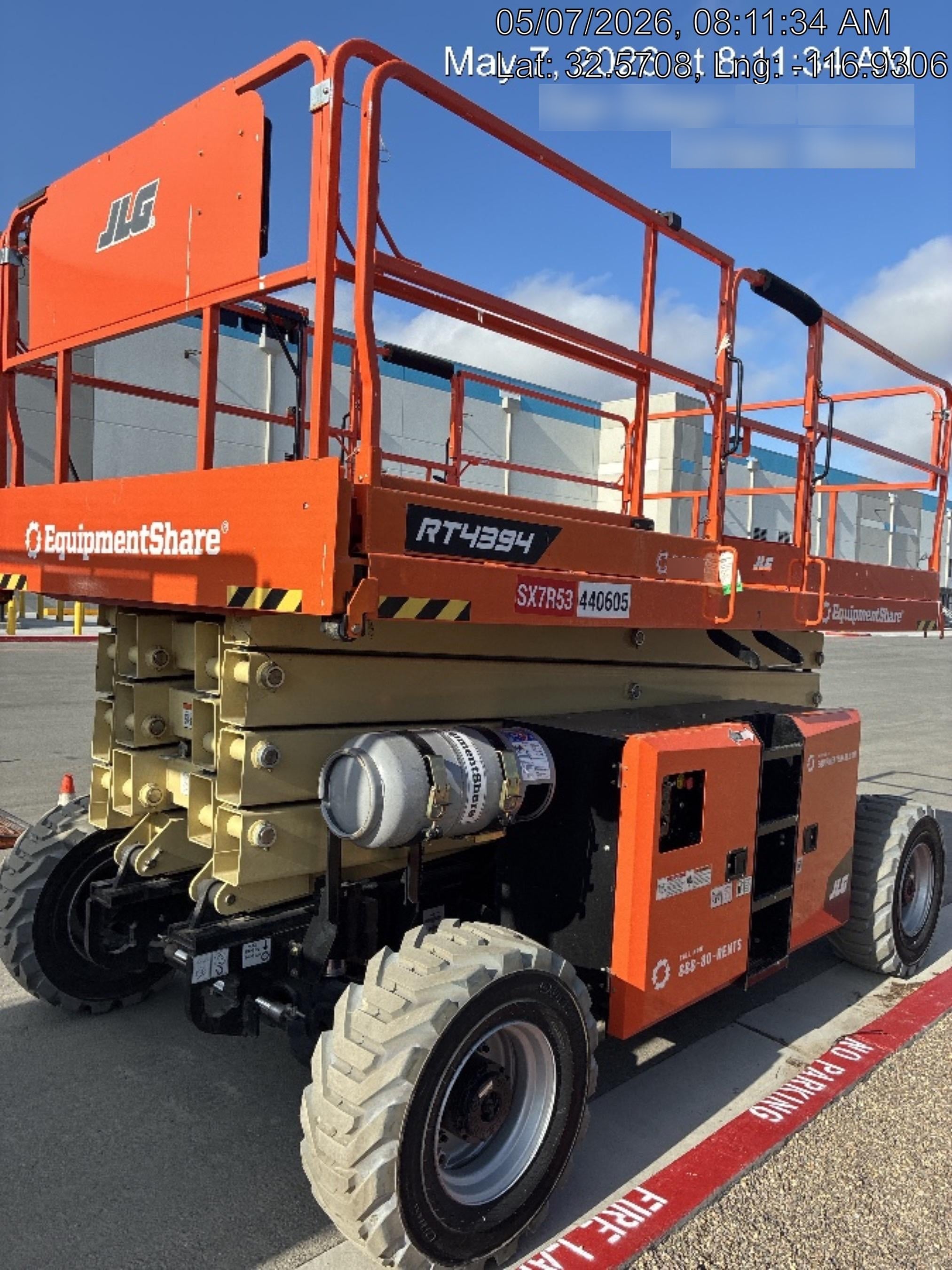 2024 JLG RT4394