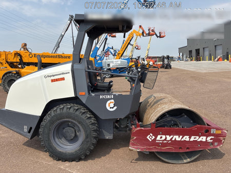 2023 DYNAPAC CA1300D
