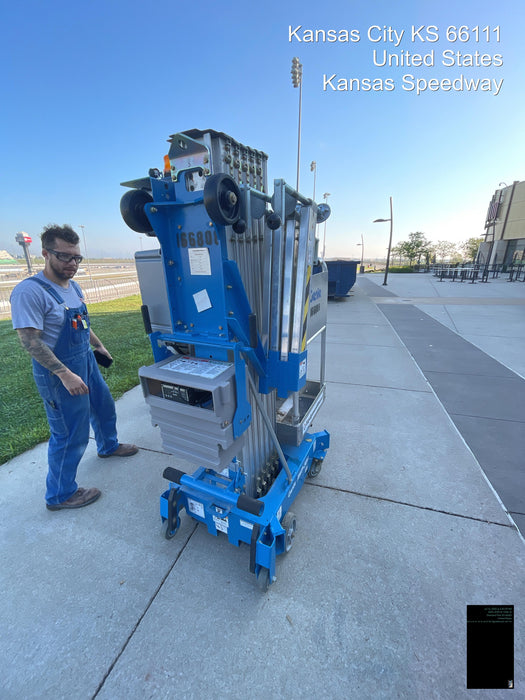 2021 GENIE AWP-30S DC