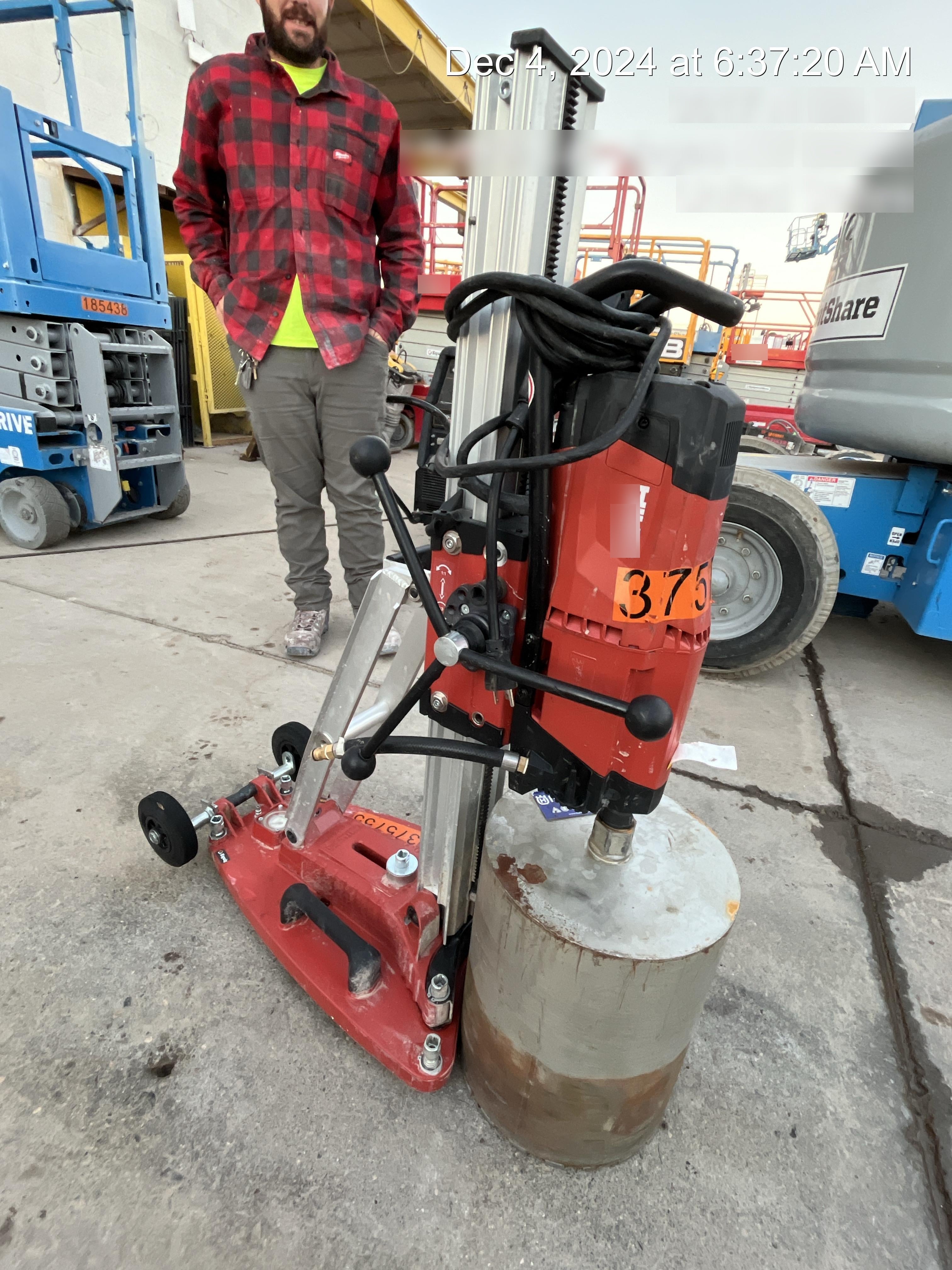 2023 HILTI DD250E