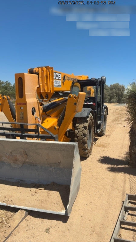 2025 JLG 1001100823
