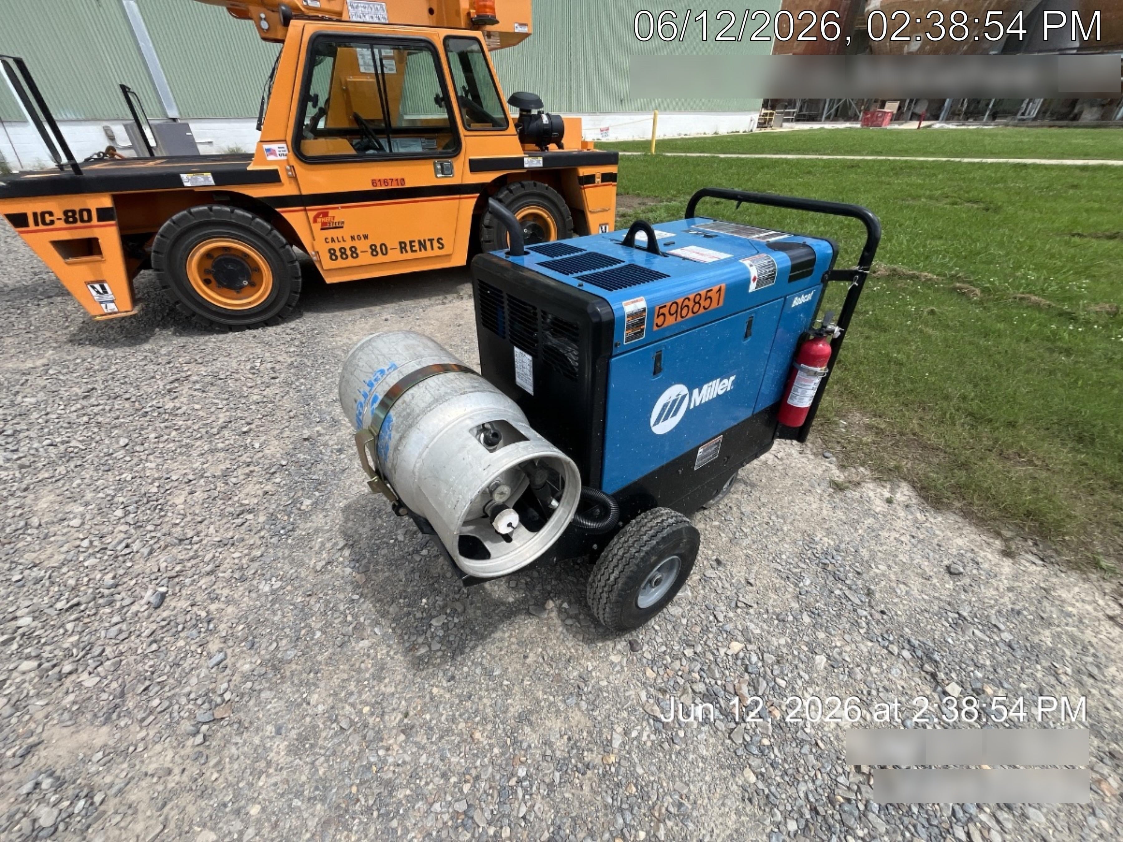 2025 MILLER ELECTRIC Bobcat 265 LP