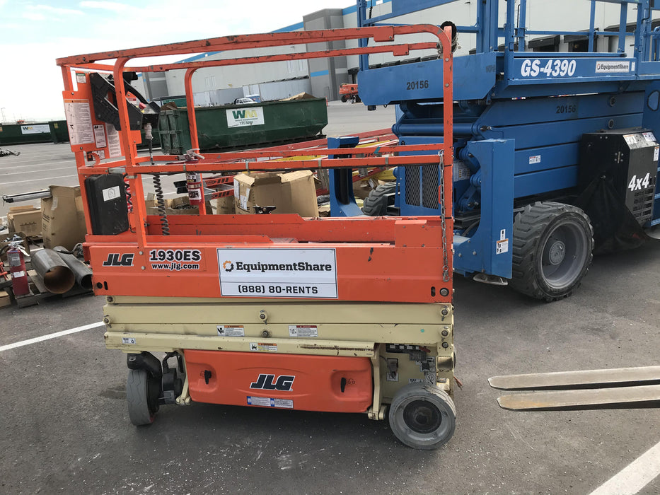 2016 JLG 1930ES