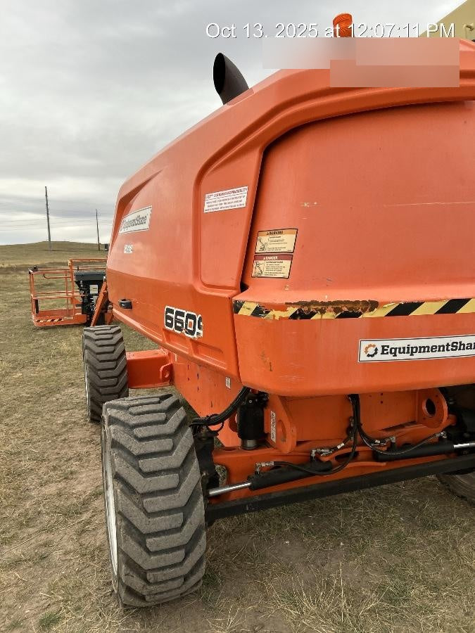2021 JLG 660SJ