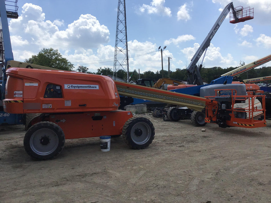 2020 JLG 600S