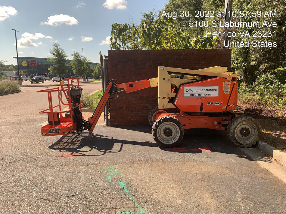 2022 JLG 340AJ