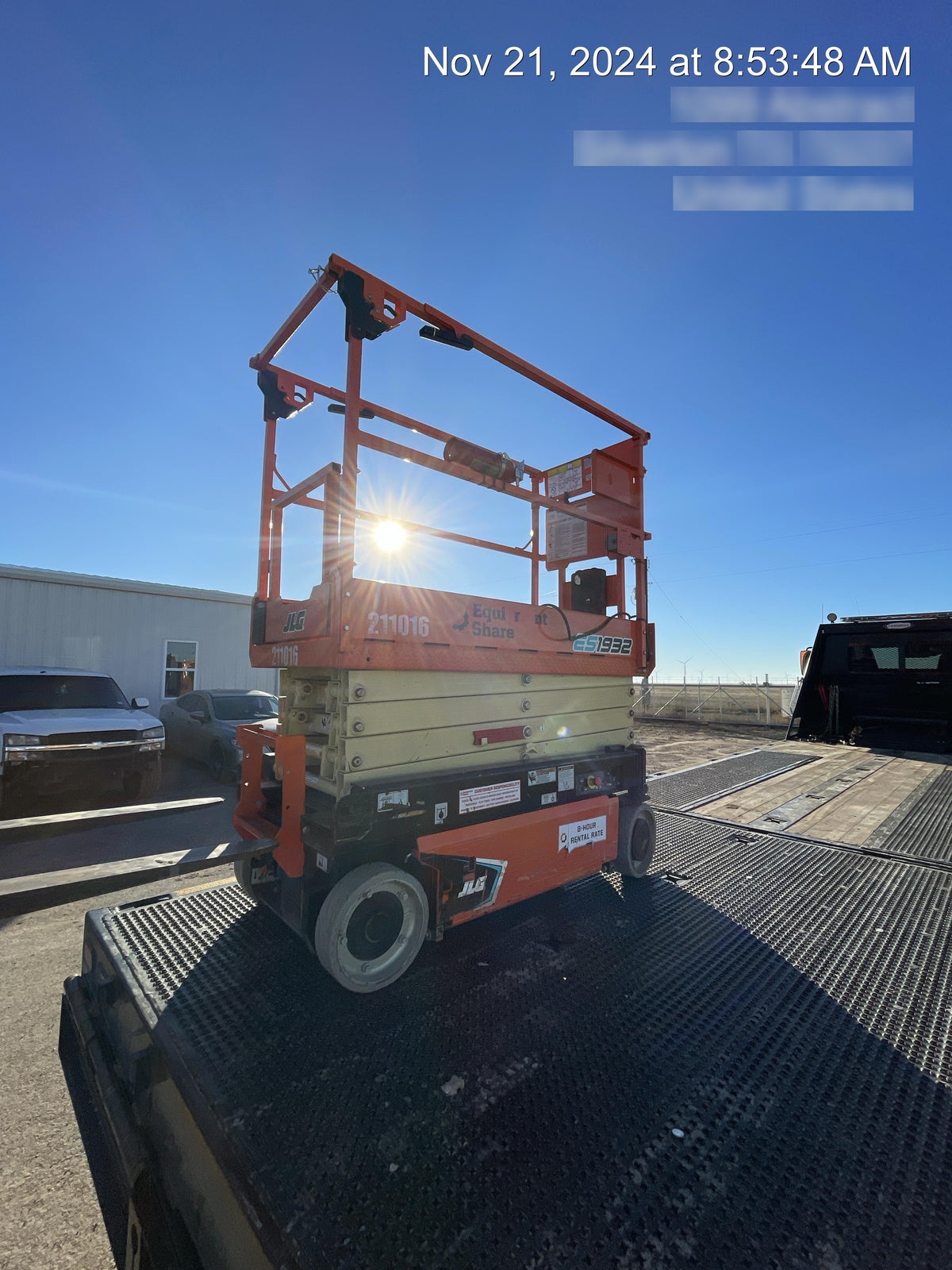 2022 JLG ES1932
