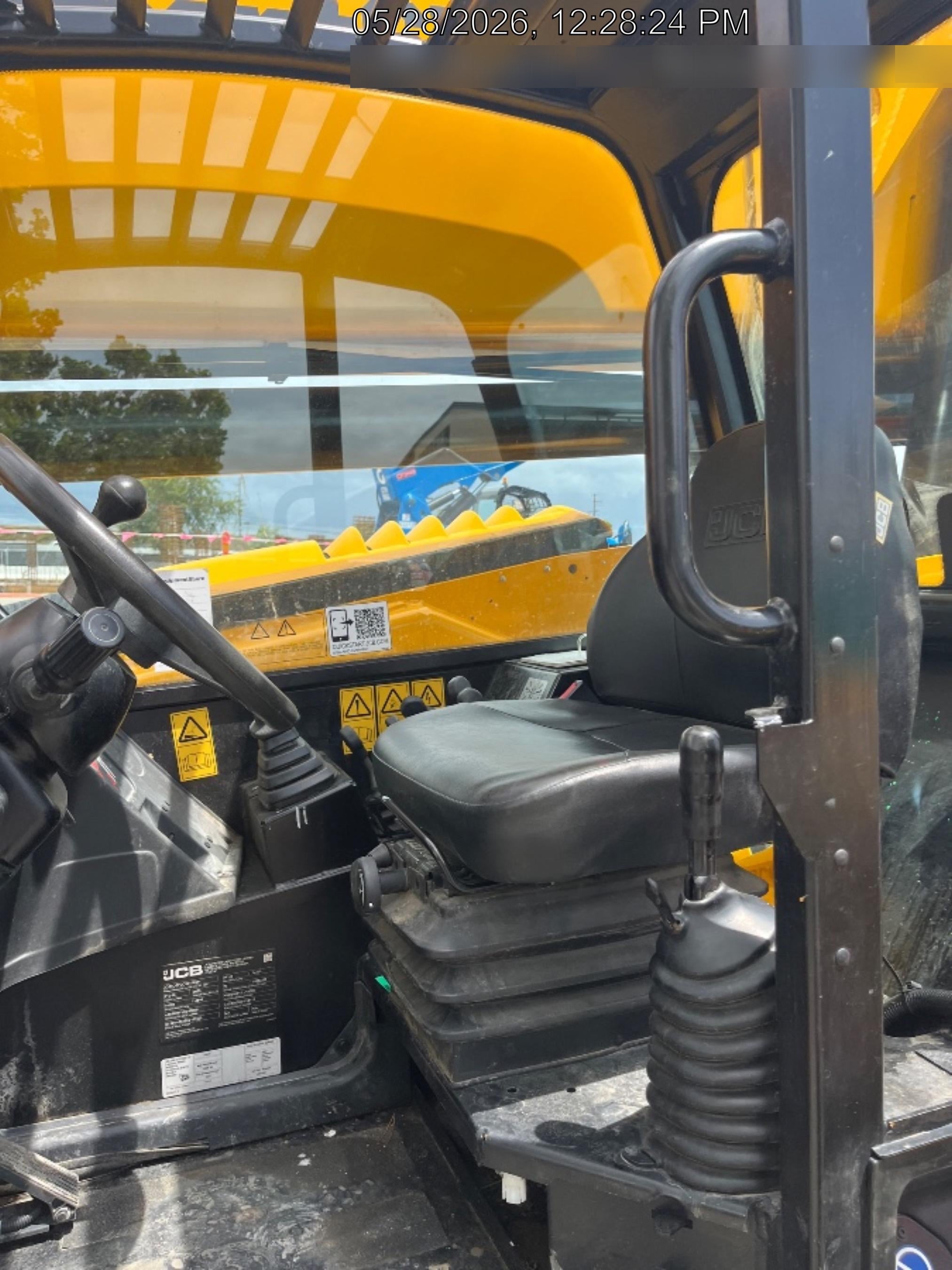 2025 JCB 510-56