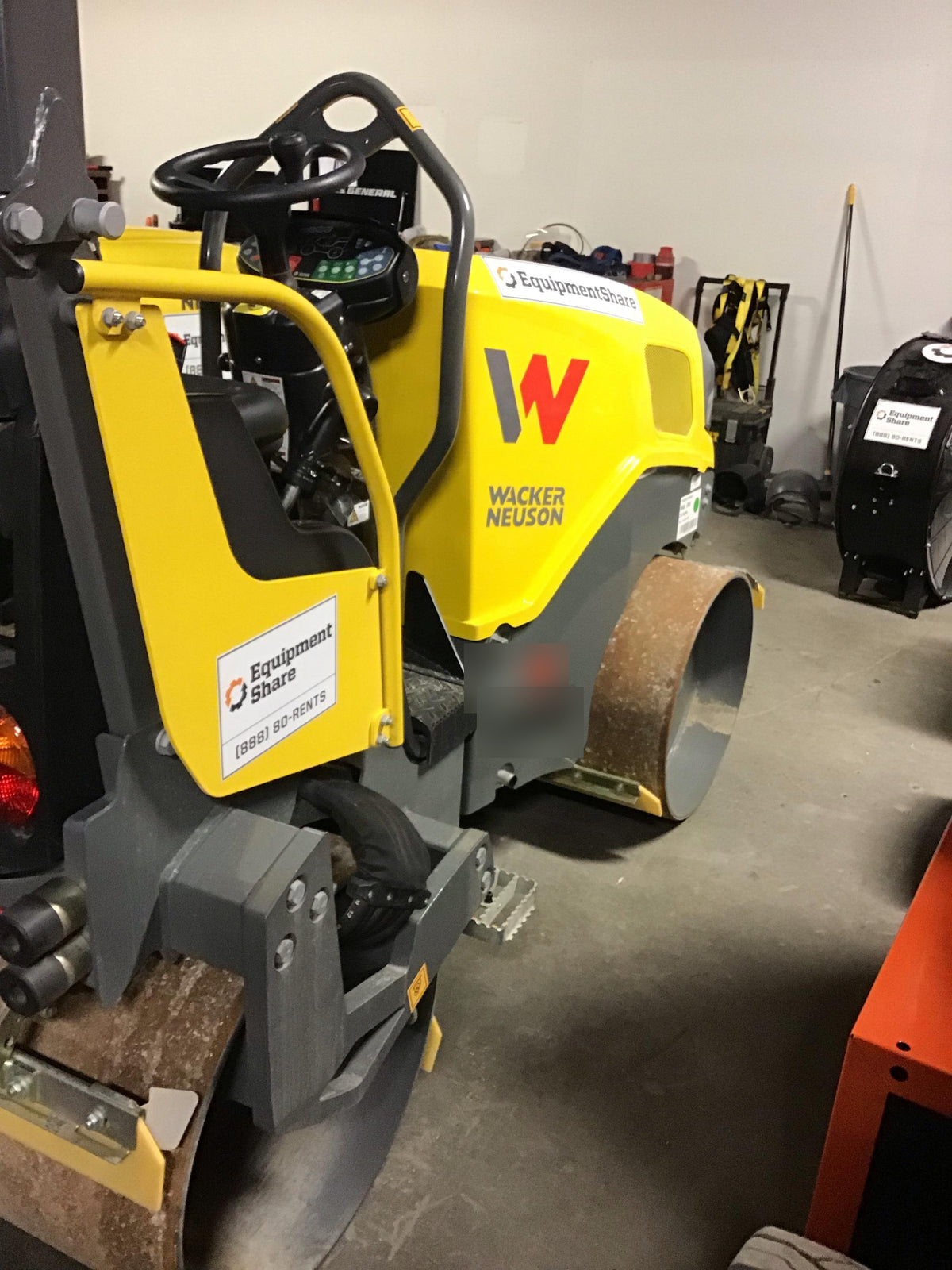 2018 WACKER NEUSON RD18