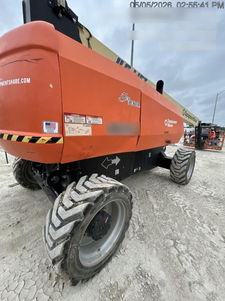 2023 JLG 860SJ
