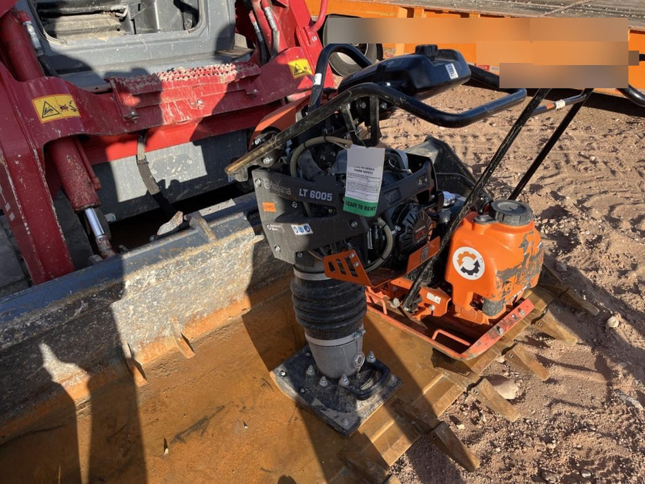 2025 HUSQVARNA LT6005