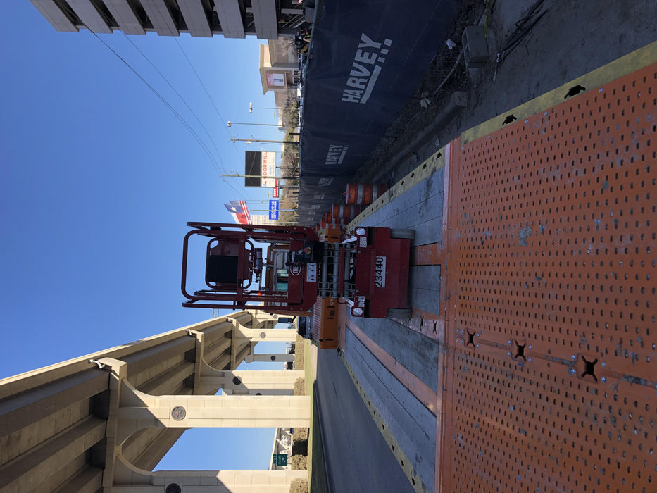 2019 MEC 1330SE MEC 1330SE w/ES Track Hardware, Full Extended 2 Year Warranty