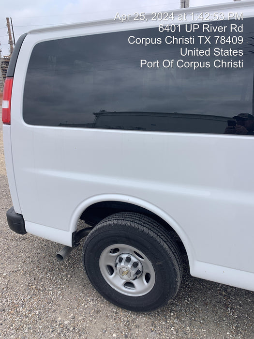 2023 CHEVROLET Express Van - Rental