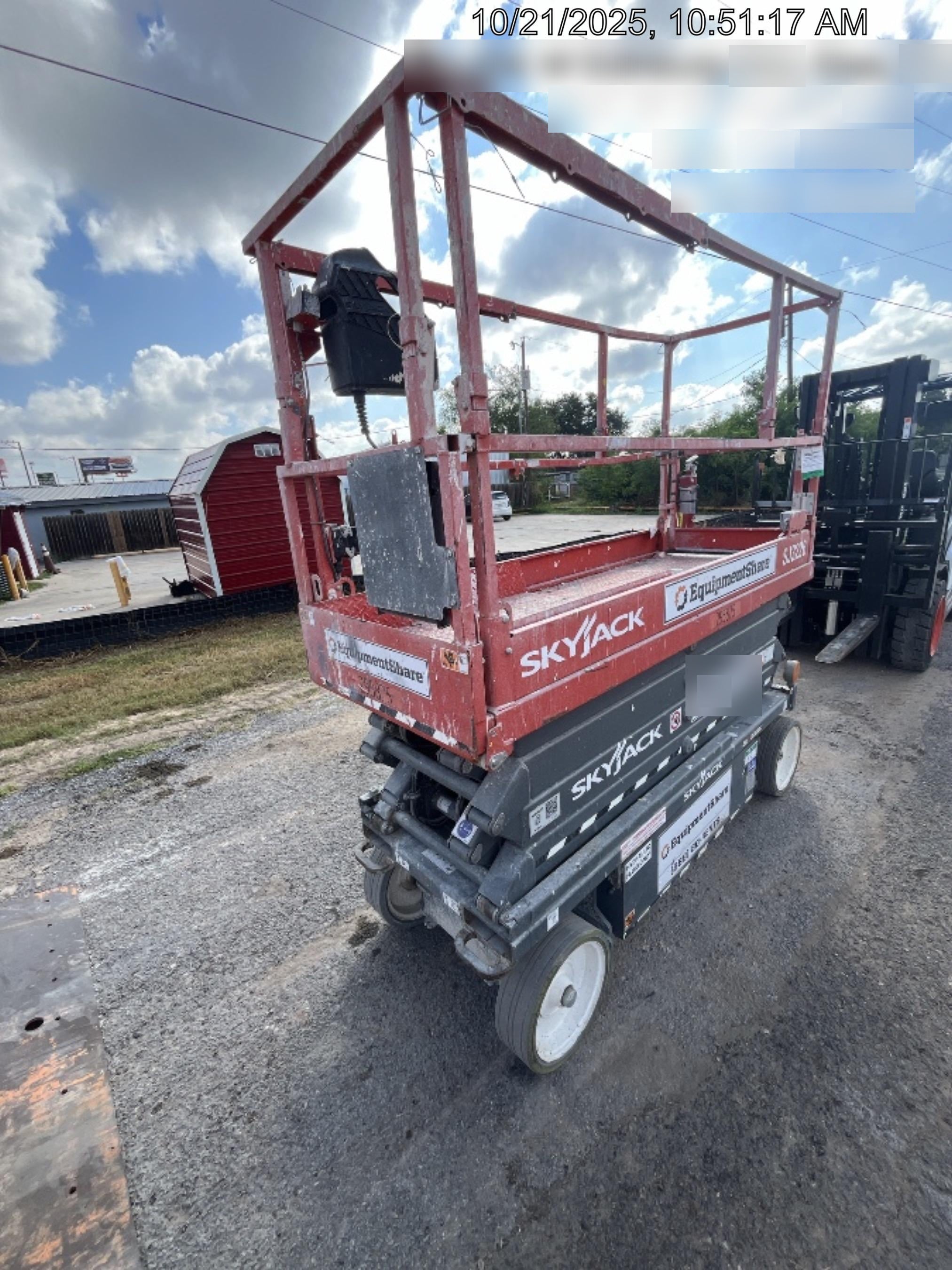 2023 SKYJACK SJ3226