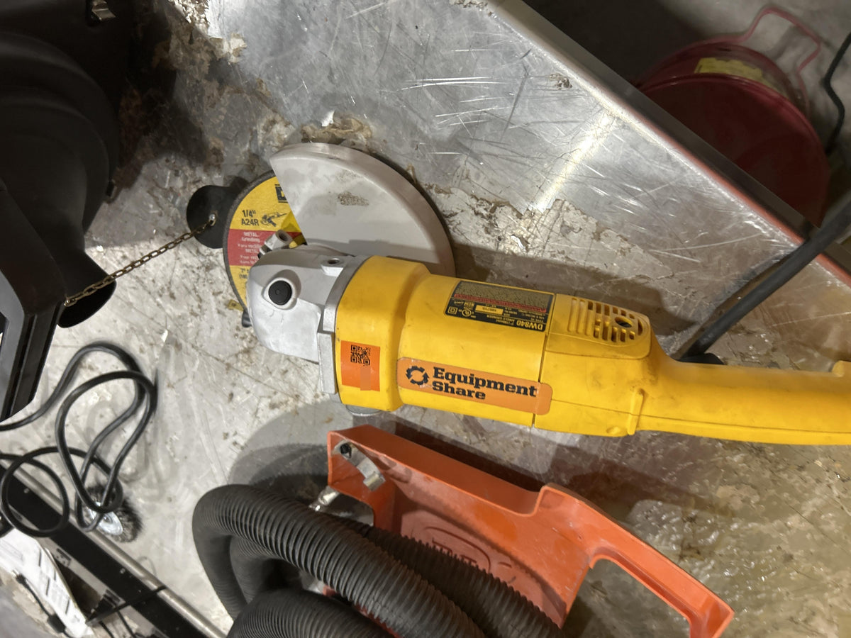 2024 DEWALT DW840